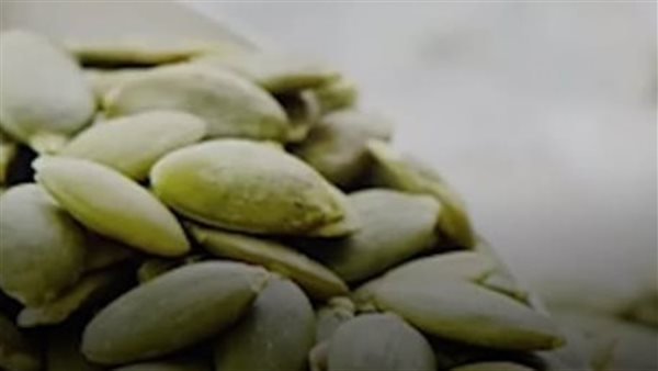 وداعا للأرق تناول هذه البذور ليلاً لعلاجه
